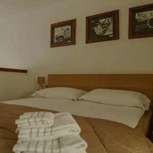 nice-one-bedroom-in-historical-building.it-tuscanyhotel.com/